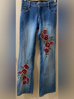 Y2K Betsey Johnson Floral Embroidered Jeans